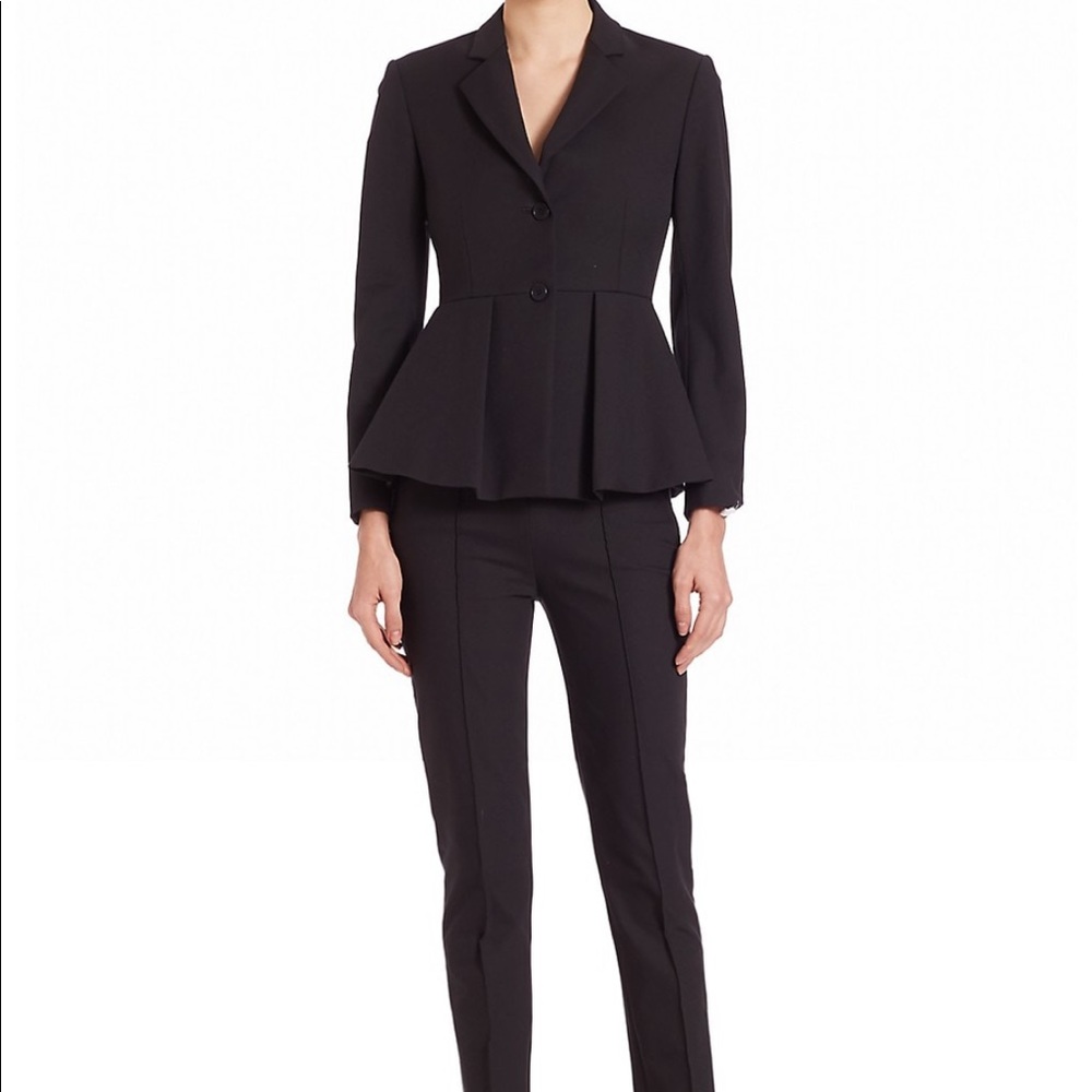 Meet your Posher, Sasha